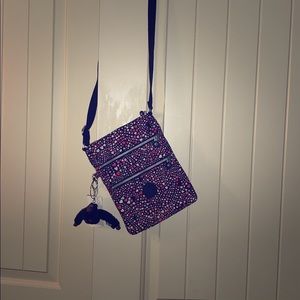 Spacious kipling crossover bag